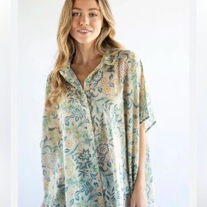 Natural Life - Kelly Oversized Button Down - Cream Blue Leaves